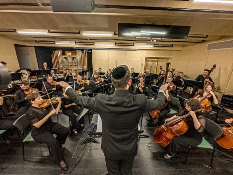 ניצוח על יצירה