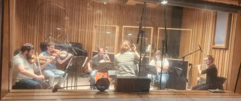 מקליטים באולפן